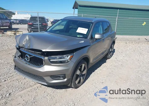 2022 Volvo Xc40 T5 Momentum z USA, uszkodzony, nr VIN YV4162UK4N2735471